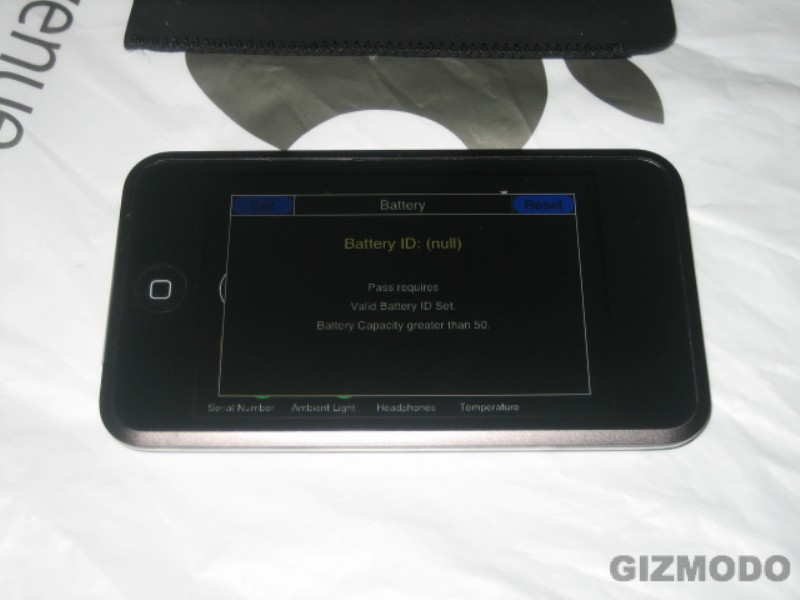 Illustration for article titled Full Gallery of iPod Touch in Factory Test Mode